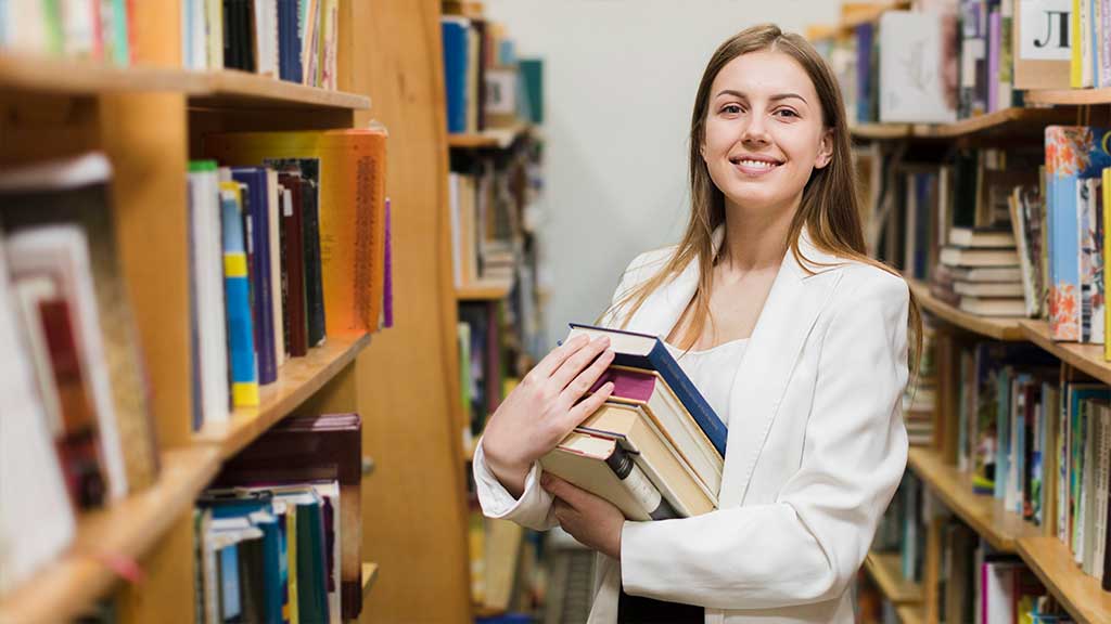 Top 20 Best Sites for Second-Hand Books in the UK